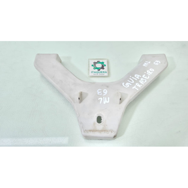 Guia Parachoque Traseiro Mercedes Ml63 Ml350 Gle Ano 2014 