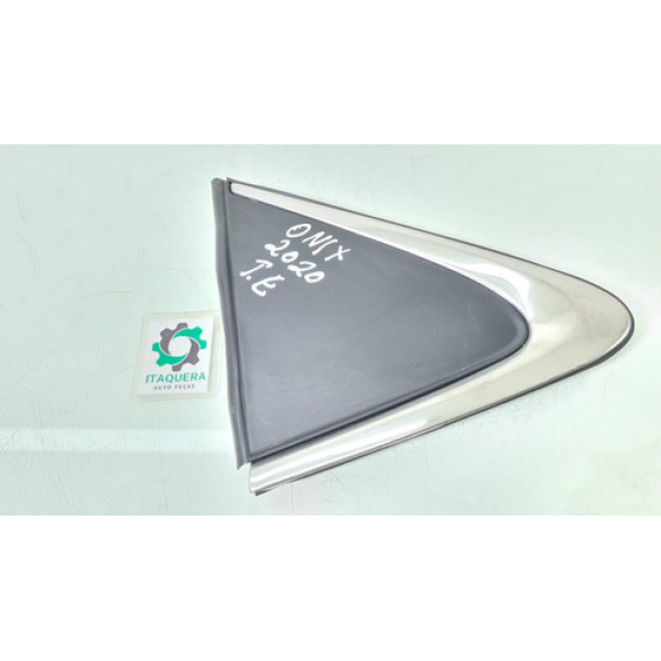 Acabamento Externo Coluna Traseiro Esquerdo Gm Onix 1.0 2020