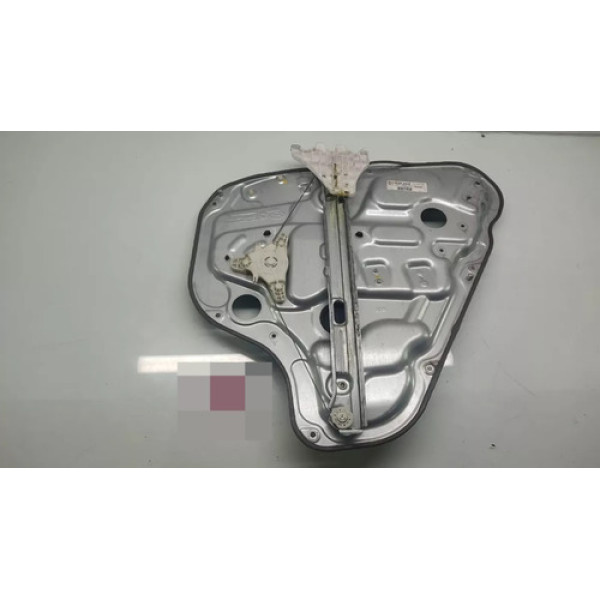 Maquina De Vidro Traseira Esquerda Hyundai I30 Ano 2011
