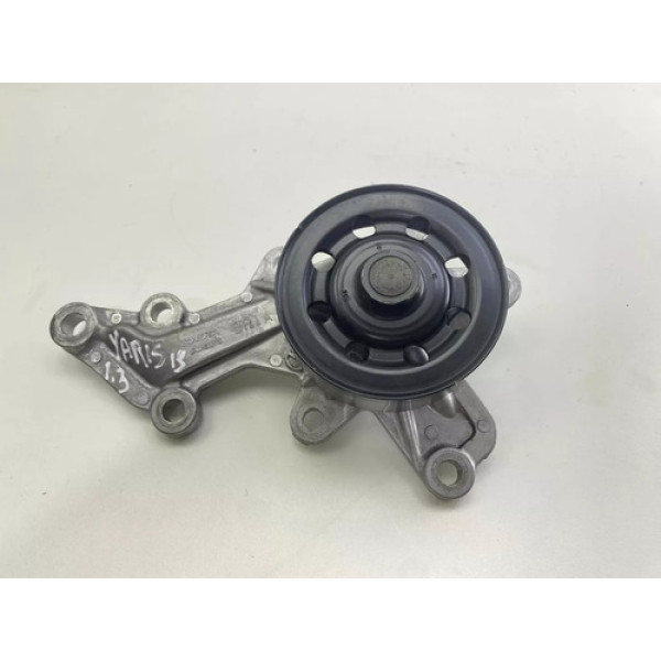 Bomba De Água Toyota Yaris 1.3 Ano 2020