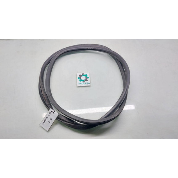 Borracha Carroceria Dianteiro Direito Toyota Etios 2014 2015