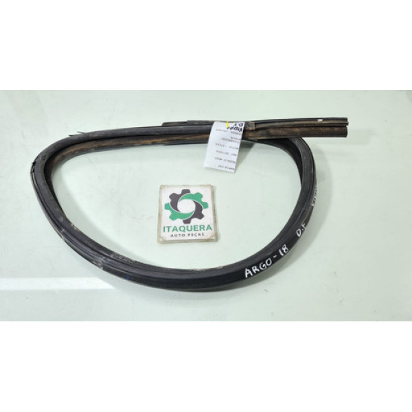 Borracha Vidro Dianteiro Esquerdo Fiat Argo Ano 2017 2018 