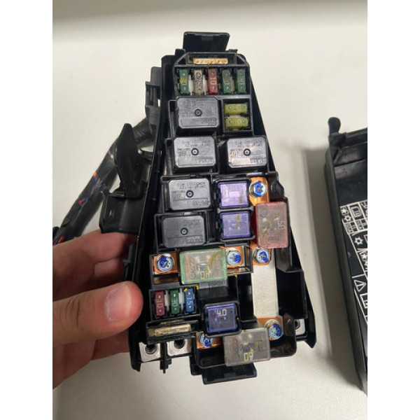 Caixa Fusivel Honda Fit 1.4 Ano 2004 2005 2006  Cortada