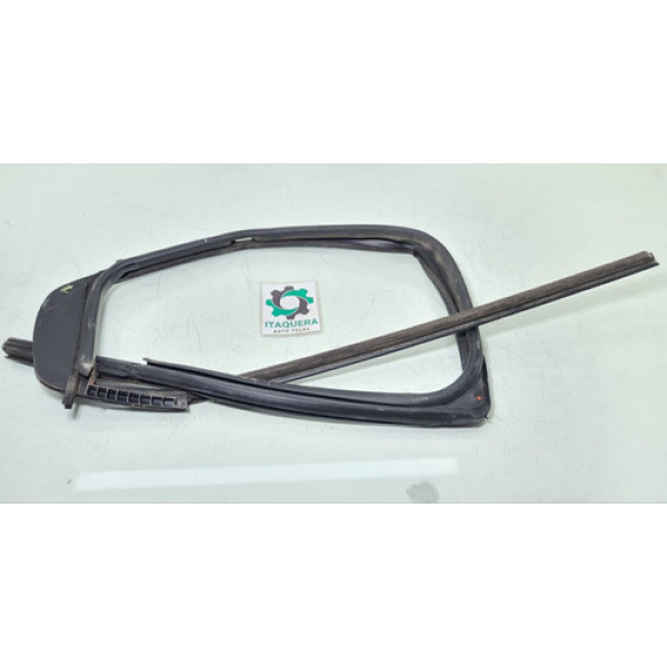 Borracha Vidro Traseiro Esquerdo Renault Logan 1.6 Ano 2015 