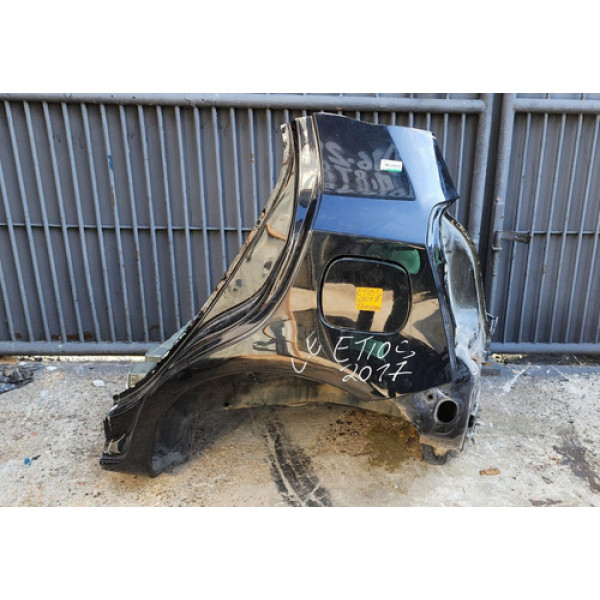 Lateral Traseira Esquerda C/ Portinhola Toyota Etios 2017