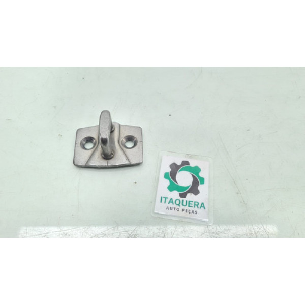 Batente Trava Porta Mala Bmw X1 Ano 2015