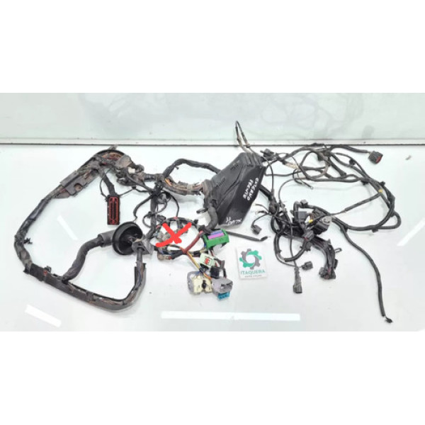 Chicote Externo Caixa Fusivel Volvo Xc60 Ano 2010 2011