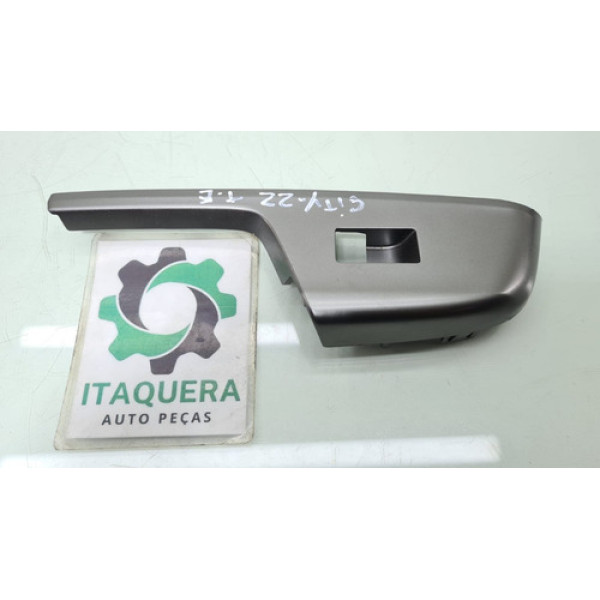 Moldura Comando Vidro Traseiro Esquerdo Honda City 2020 2021