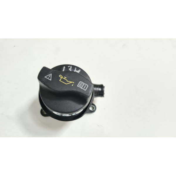 Suporte Com Tampa Oleo Motor C200 Gla200 1.6  Ano 2017