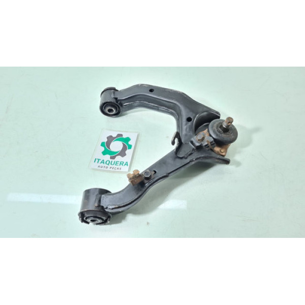 Bandeja Superior Dianteira Direita Pajero Full 3.2 Ano 2015