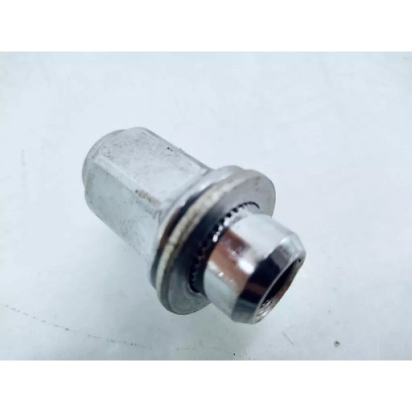 Porca De Roda Toyota Hilux Sw4 Ano 2021 2022 2023 Unidade