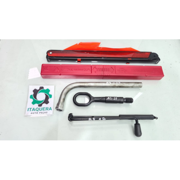Kit Ferramentas Cahve Roda Triangulo Audi A4 Ano 2010 2011