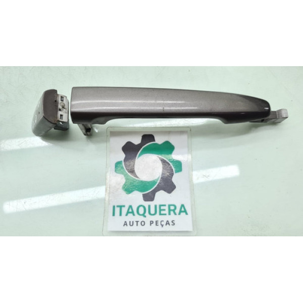 Maçaneta Externa Dianteira Direita Mitsubishi Outlander 2017