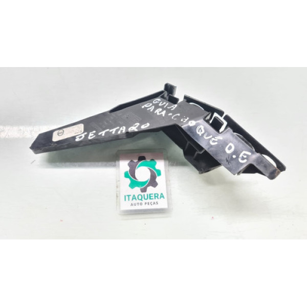 Guia Parachoque Dianteira Esquerda Vw Jetta Ano 2019 2020