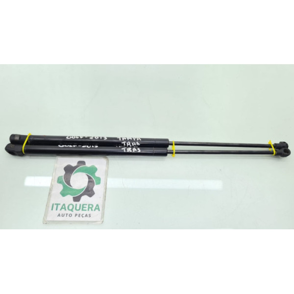 Par Amortecedor Tampa Traseira Vw Golf Ano 2012 2013