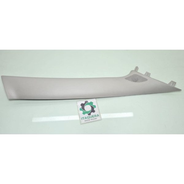 Acabamento Coluna Dianteira Direita Nissan Kicks Ano 2022