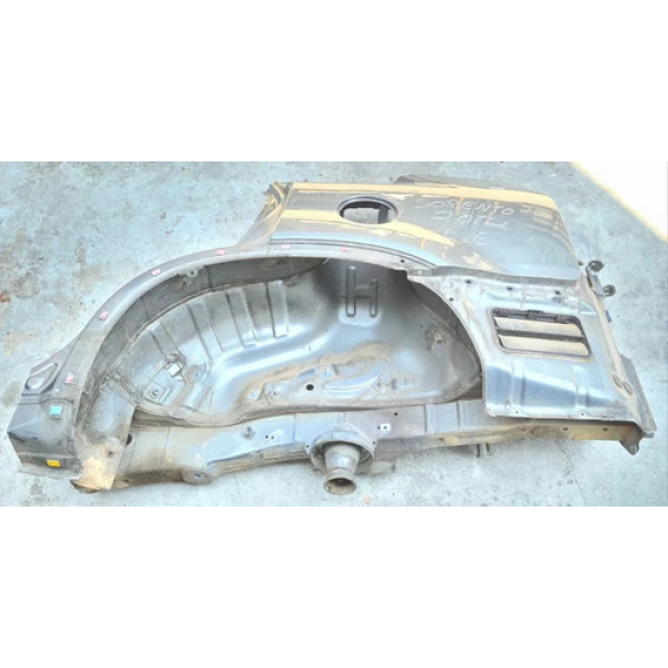 Lateral Traseira Esquerda Kia Sorento Ano 2011 2012