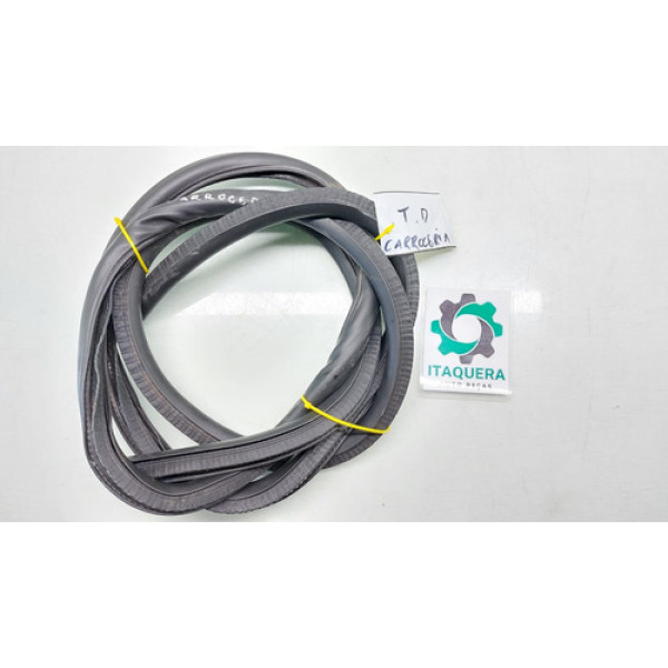 Borracha Carroceria Traseiro Direito Gm Cobalt Ano 2018 2019