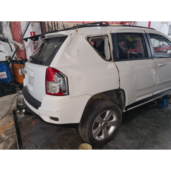 Sucata Para Retirada De Peças Jeep Compass 2014 Lanterna