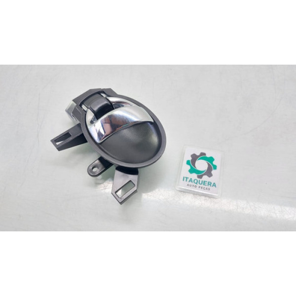 Maçaneta Interna Dianteira Esquerda Nissan March 2019 2020