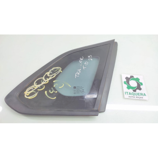 Vidro Vigia Traseiro Direito Chevrolet Tracker Ano 2022 2023