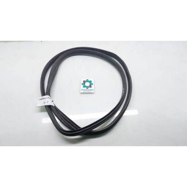 Borracha Carroceria Dianteiro Esquerda Toyota Etios 2014