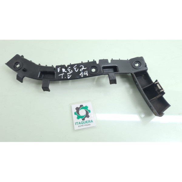 Guia Parachoque Traseiro Esquerdo Freelander 2 Ano 2013 2014