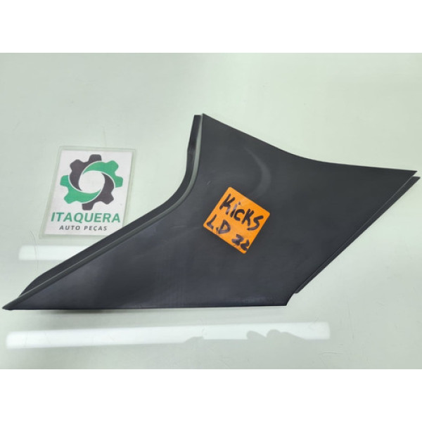 Acabamento Coluna Traseira Direita Nissan Kicks Ano 2023