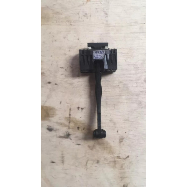 Limitador Porta Dianteira Direita Bmw 535i Ano 2011 2012