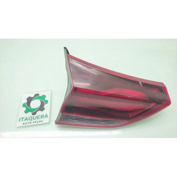 Lanterna Tampa Traseira Esquerdo Gm Tracker 2023 - 03803600