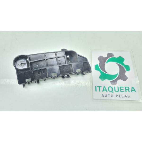 Guia Parachoque Dianteiro Direito Nissan March Ano 2019 2020