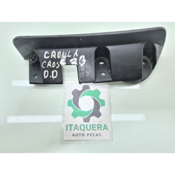 Acabamento Parabarro Direito Toyota Cross 2.0 Ano 2022 2023