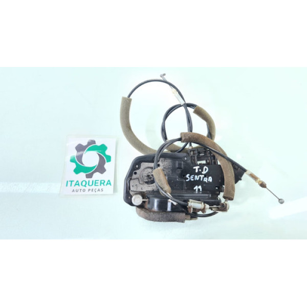 Fechadura Porta Traseiro Direito Nissan Sentra Ano 2011