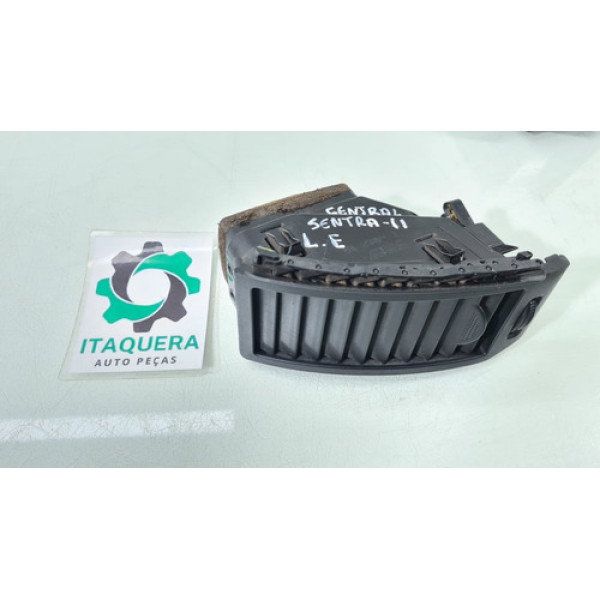 Difusor Ar Central Esquerdo Nissan Sentra Ano 2010 2011