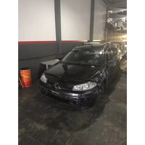 Sucata Para Retirada De Peças Megane Grantur 2013 1.6