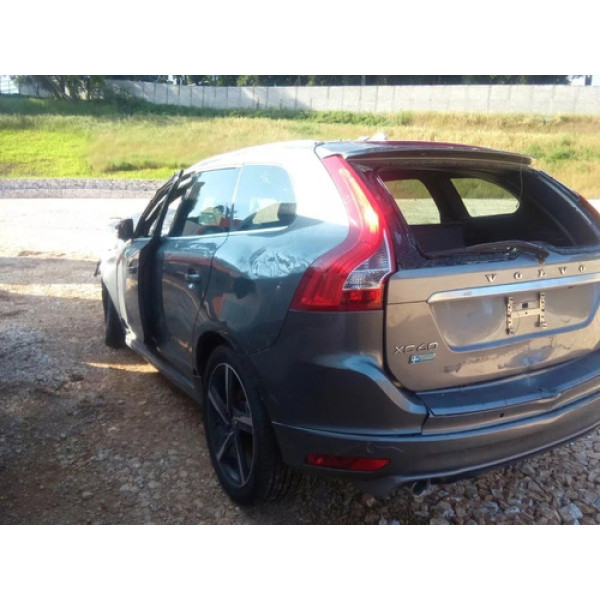 Sucata Para Retirada De Peças Volvo Xc60 2016 T5 2.0
