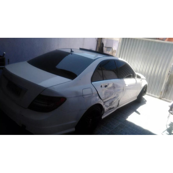 Sucata Para Retirada De Peças Mercedes C250 2013