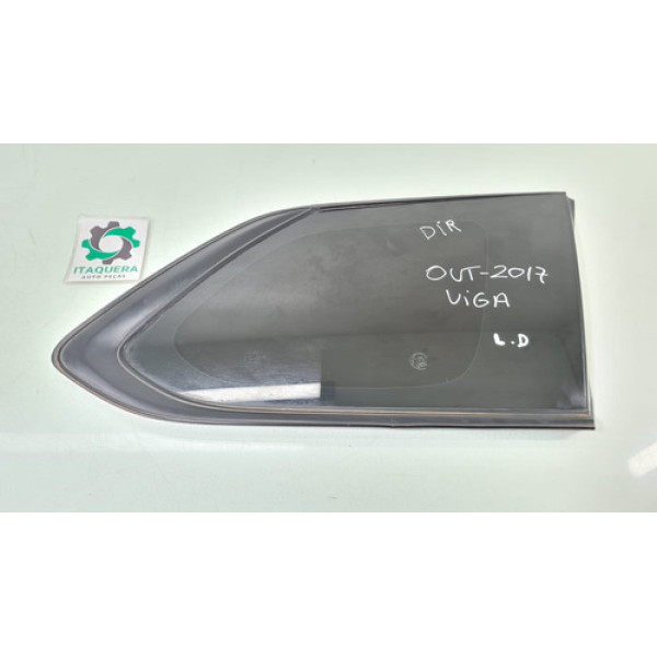 Vidro Vigia Traseiro Direito Mitsubishi Outlander Ano 2017