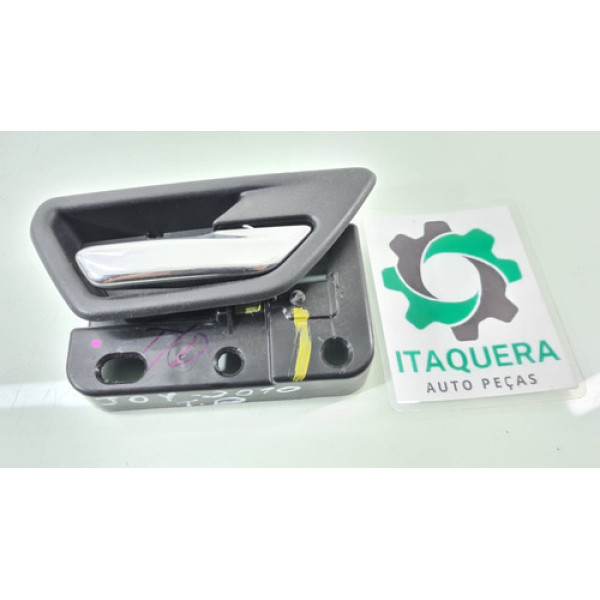 Maçaneta Interna Lado Direito Dodge Journey Freemont 2010