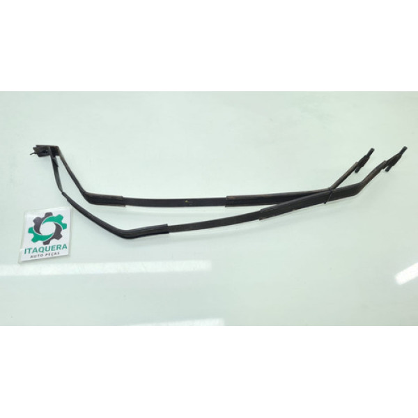 Par Cinta Tanque Combustivel Hyundai I30 Ano 2011 2012