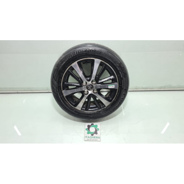 Roda Com Pneu Avulsa Aro 15 Toyota Yaris Ano 2021 Detalhe