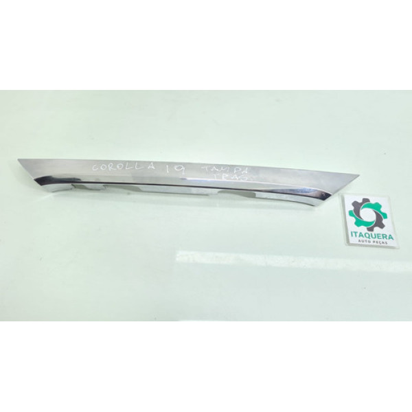 Moldura Aplique Tampa Traseira Toyota Corolla Ano 2018 2019