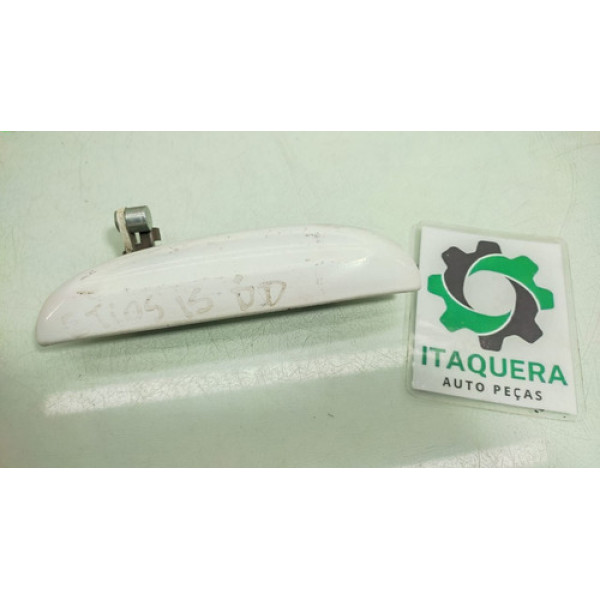 Maçaneta Externa Dianteira Direita Toyota Etios Ano 2015