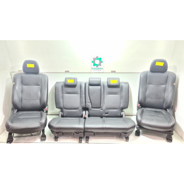 Jogo Bancos Couro Mitsubishi Outlander Ano 2016 2017 
