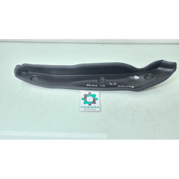 Acabamento Paralama Direito Mercedes Ml63 Ml350 Ano 2014