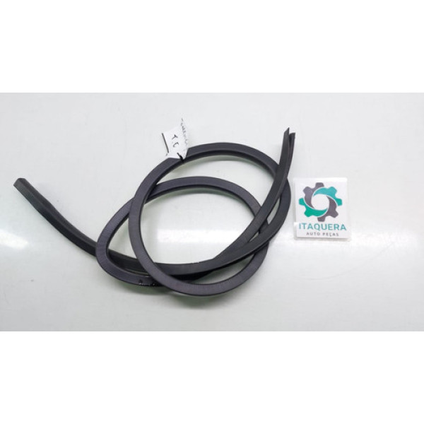 Borracha Carroceria Traseira Esquerda Nissan March 2019 2020