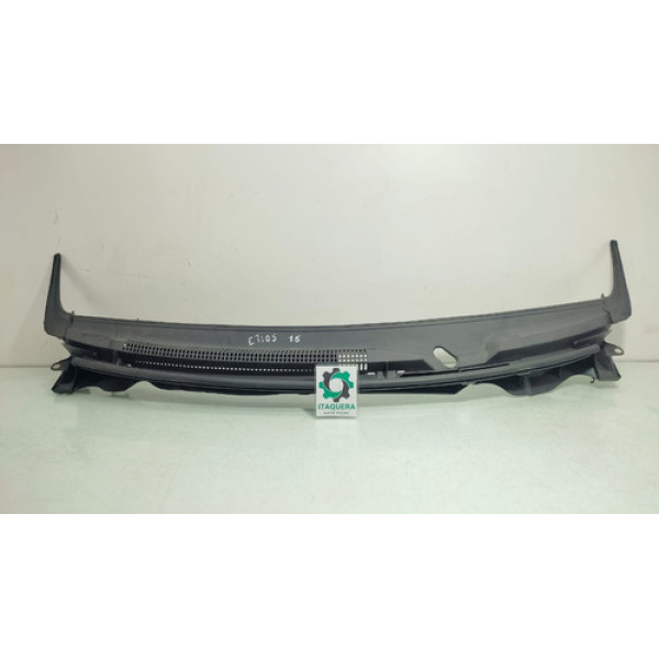 Grade Churrasqueira Toyota Etios 1.3 2014 2015