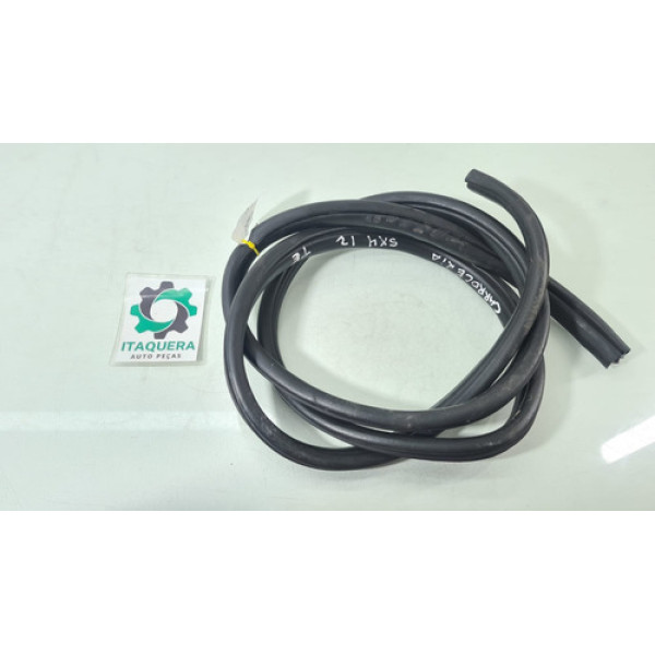 Borracha Carroceria Traseiro Esquerdo Suzuki Sx4 Ano 2012