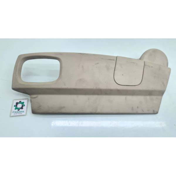 Moldura Acabamento Banco Dianteiro Esquerdo Discovery 4 2012