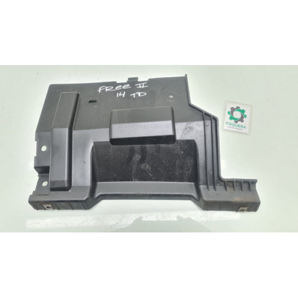 Suporte Parachoque Traseiro Direito Freelander 2 2013 2014